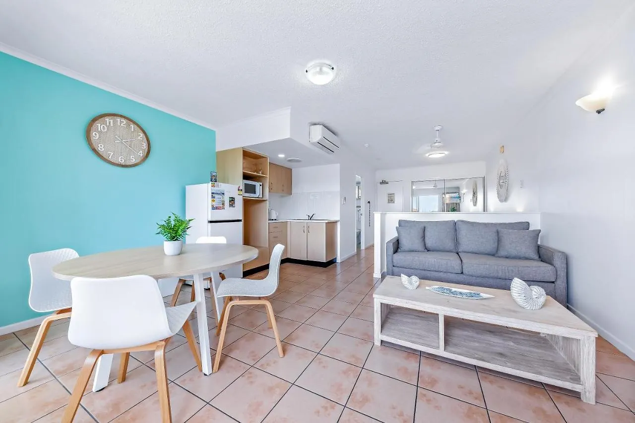 Shingley Beach Resort - Whitsundays Airlie Beach Australia