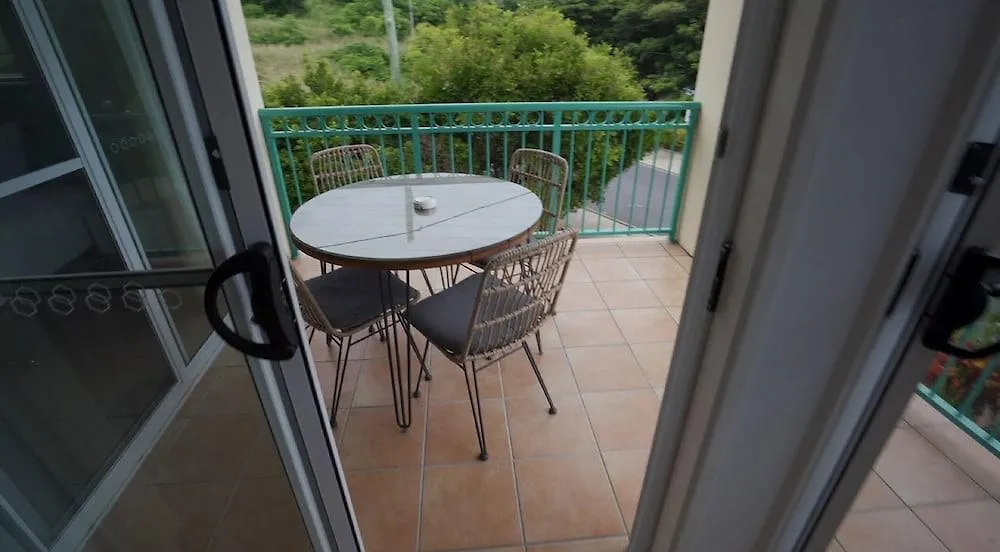 Shingley Beach Resort - Whitsundays Airlie Beach