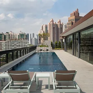 Louis Kienne - Havelock Aparthotel Singapore
