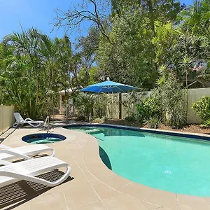 chez-noosa-resort-motel.hotelssunshinecoast.net/