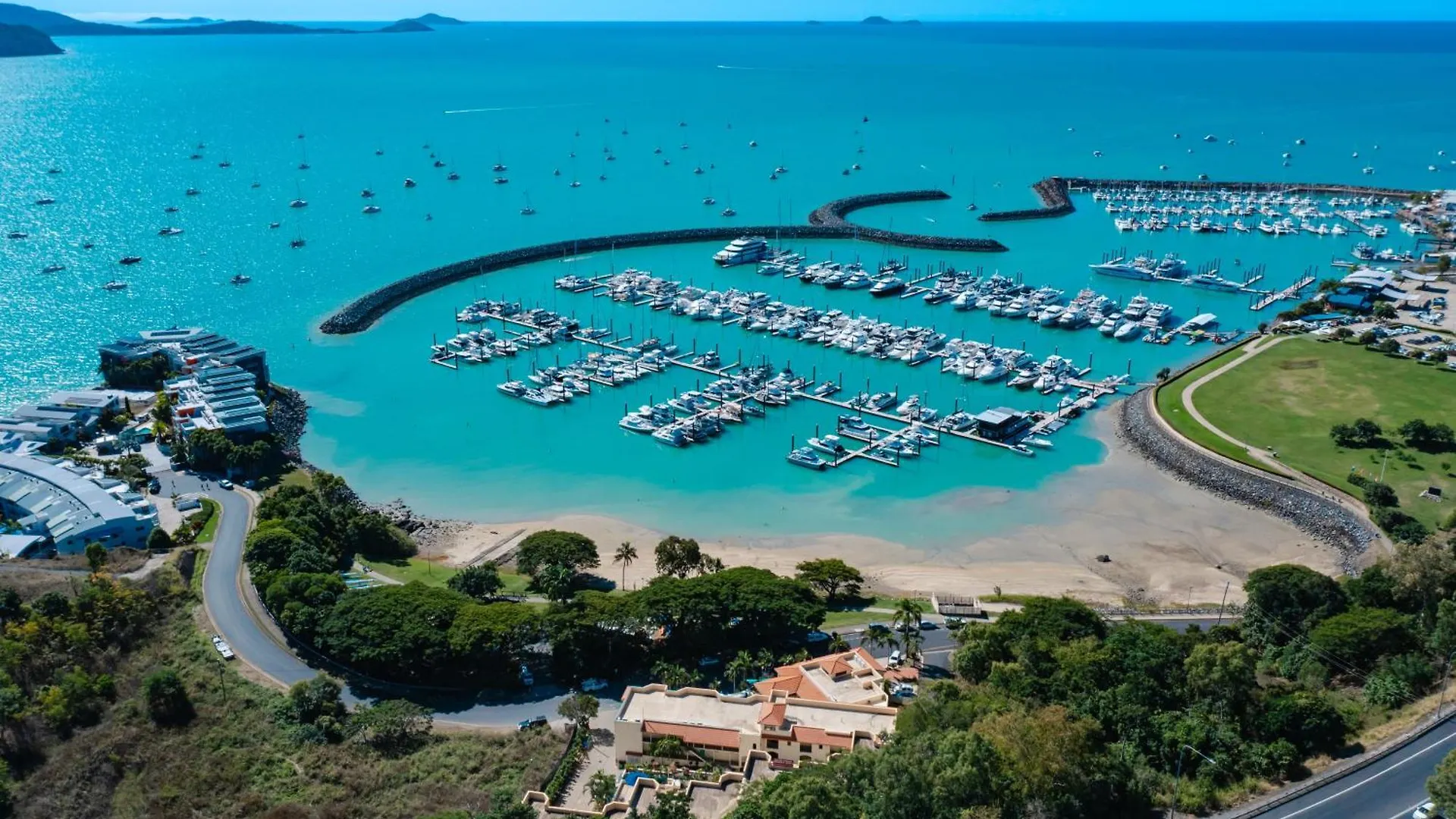 Shingley Beach Resort - Whitsundays Airlie Beach