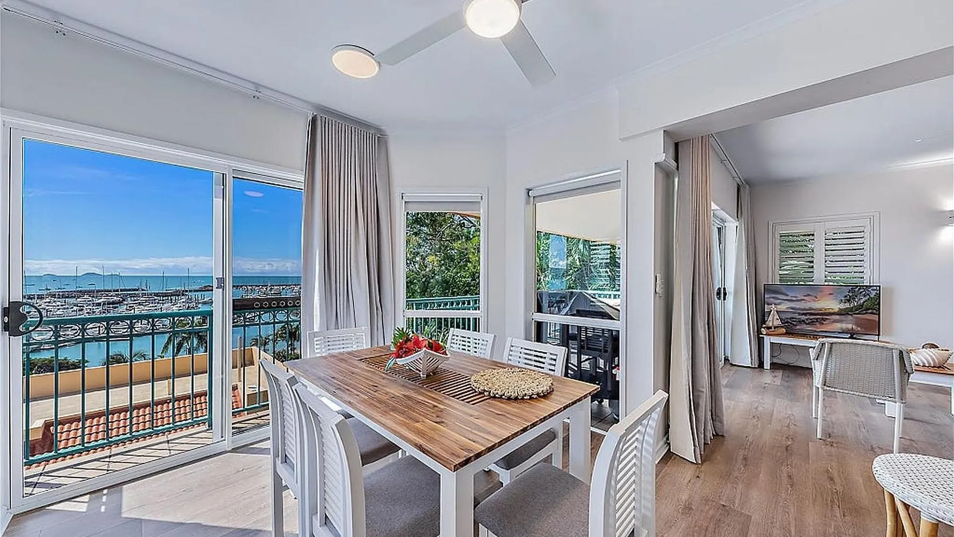 Shingley Beach Resort - Whitsundays Airlie Beach